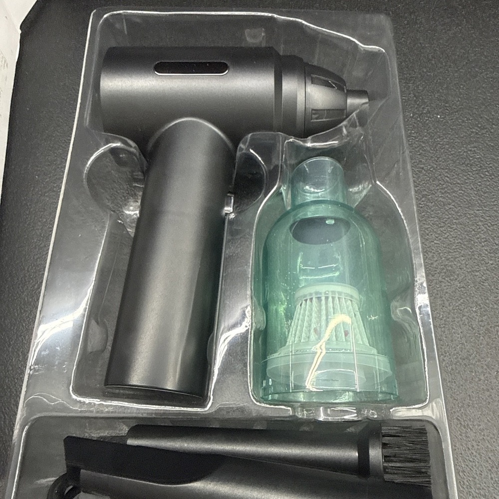 Vaccuum Cleaner/Air Duster - Picture 3 of 7